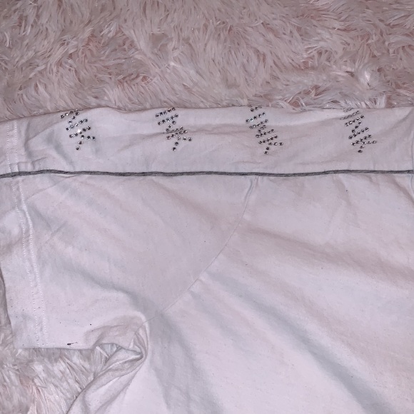 ✨VICTORY SECRET (PINK) LADIES SHORT SLEEVE SHIRT ✨ - Picture 3 of 6